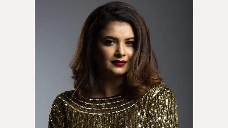 কার দিকে আঙ্গুল তুললেন শবনম ফারিয়া! কার দিকে আঙ্গুল তুললেন শবনম ফারিয়া!