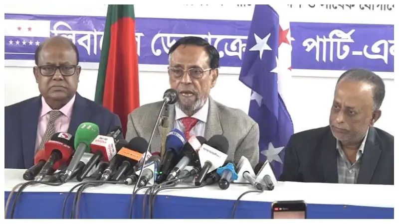 বাংলাদেশ নিয়ে মিথ্যাচার করলে মানুষ উচিত জবাব দিবে: কর্নেল অলি বাংলাদেশ নিয়ে মিথ্যাচার করলে মানুষ উচিত জবাব দিবে: কর্নেল অলি