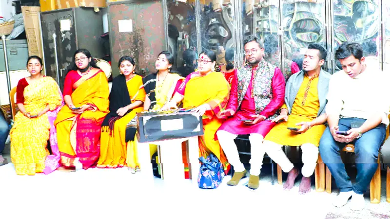 জন্মদিনে গান কবিতা ও কথনে রণেশ দাশগুপ্তকে স্মরণ জন্মদিনে গান কবিতা ও কথনে রণেশ দাশগুপ্তকে স্মরণ