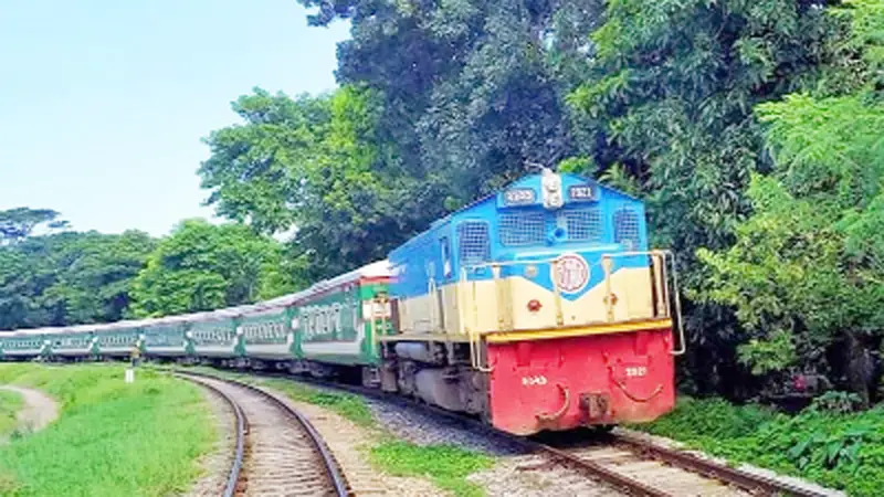 উত্তরাঞ্চল থেকে খুলনায় সরাসরি ট্রেন উত্তরাঞ্চল থেকে খুলনায় সরাসরি ট্রেন