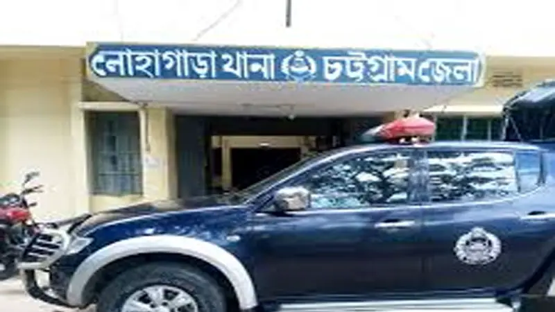 থানা থেকে পালাল আসামি, ওসিসহ ৪ পুলিশ প্রত্যাহার থানা থেকে পালাল আসামি, ওসিসহ ৪ পুলিশ প্রত্যাহার
