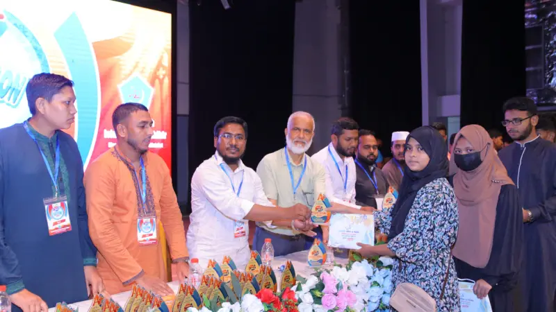 জাতি অর্ধশতাব্দি ধরে পিছিয়ে আছে সঠিক ও যোগ্য নেতৃত্বের অভাবে