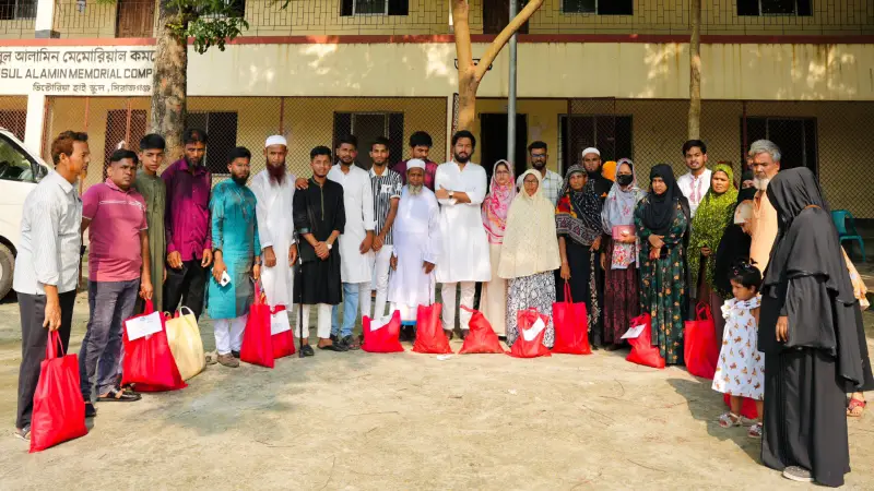 সিরাজগঞ্জে এনসিপি’র ঈদ আয়োজন: শহীদ পরিবার ও আহতদের জন্য কোরবানি সিরাজগঞ্জে এনসিপি’র ঈদ আয়োজন: শহীদ পরিবার ও আহতদের জন্য কোরবানি