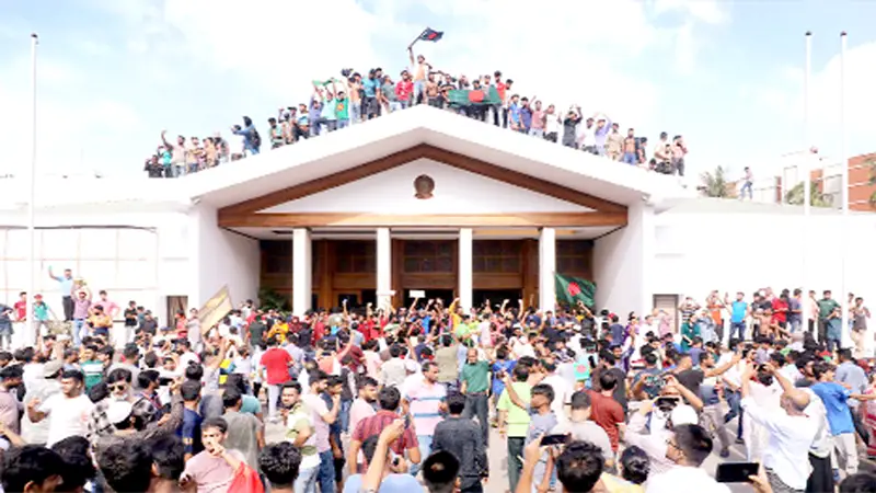 অগ্নিগর্ভ জুলাই আন্দোলন