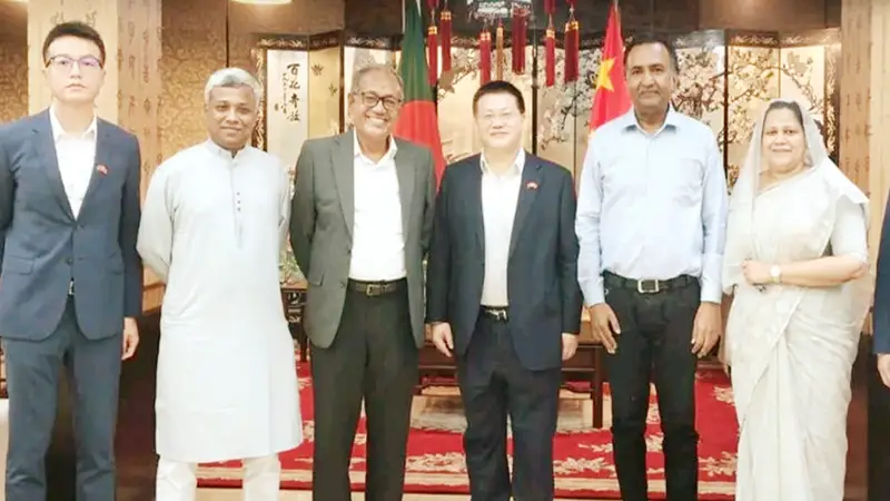 চীন গেলেন বিএনপির ৪ নেতা চীন গেলেন বিএনপির ৪ নেতা