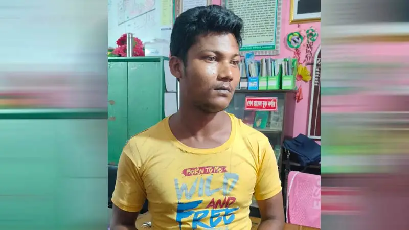 জাল ভোট দিতে গিয়ে জরিমানা গুনলেন যুবক জাল ভোট দিতে গিয়ে জরিমানা গুনলেন যুবক