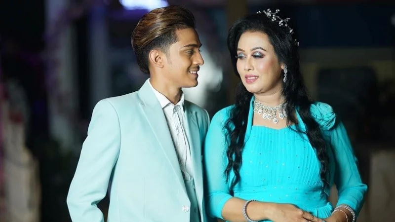 জীবনের শেষ বেলায় লায়লা’র একটাই চাওয়া, মামুন যেন আর ফিরে না আসে! জীবনের শেষ বেলায় লায়লা’র একটাই চাওয়া, মামুন যেন আর ফিরে না আসে!