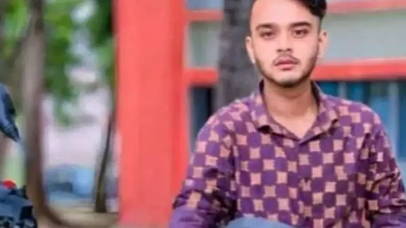 টিকটক করতে গিয়ে মারা গেলো কলেজ ছাত্র টিকটক করতে গিয়ে মারা গেলো কলেজ ছাত্র