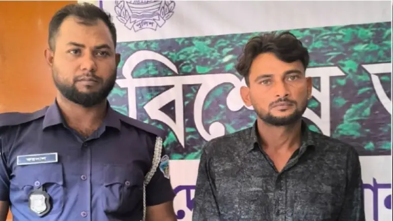 দেবীদ্বারে ছাব্বির হত্যা মামলায় যুবলীগ নেতা পাভেল গ্রেপ্তার দেবীদ্বারে ছাব্বির হত্যা মামলায় যুবলীগ নেতা পাভেল গ্রেপ্তার