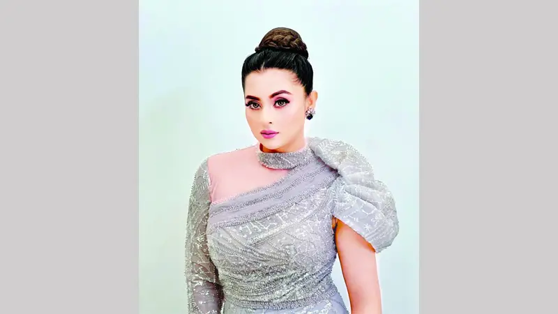 ঈদে বুবলির ‘পিনিক’ ঈদে বুবলির ‘পিনিক’
