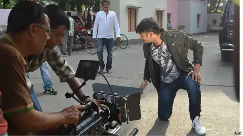 আনাগোনা নেই শিল্পীদের এফডিসি এখন প্রাণহীন আনাগোনা নেই শিল্পীদের এফডিসি এখন প্রাণহীন