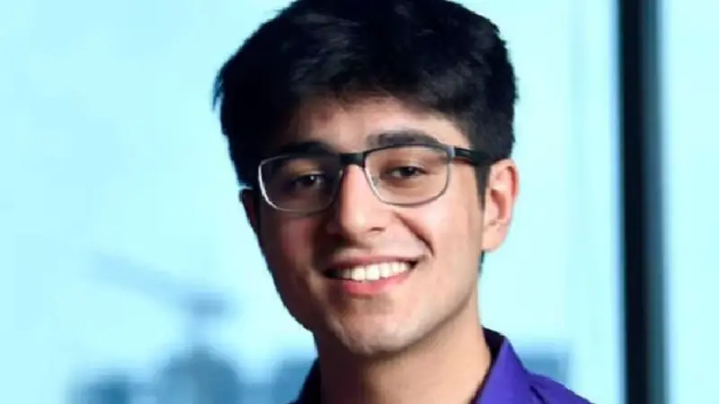 বিশ্ববিদ্যালয় ছেড়ে দেয়া তরুণ এখন ১১ হাজার কোটি টাকার মালিক বিশ্ববিদ্যালয় ছেড়ে দেয়া তরুণ এখন ১১ হাজার কোটি টাকার মালিক
