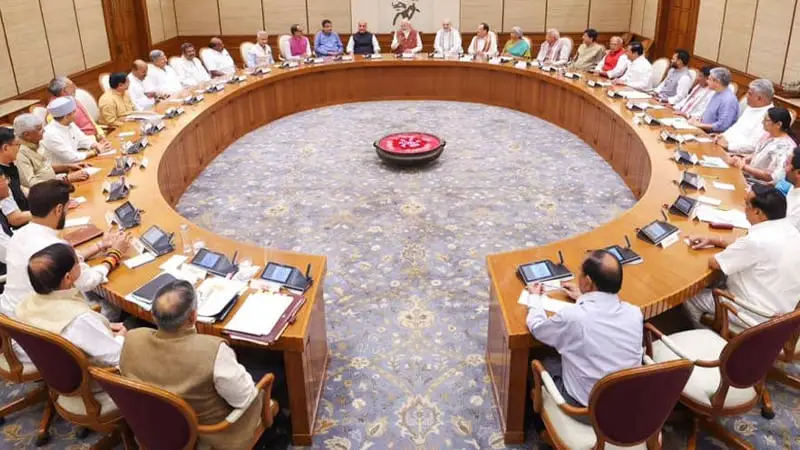 ভারতের নতুন মন্ত্রিসভায় যারা স্থান পেলেন