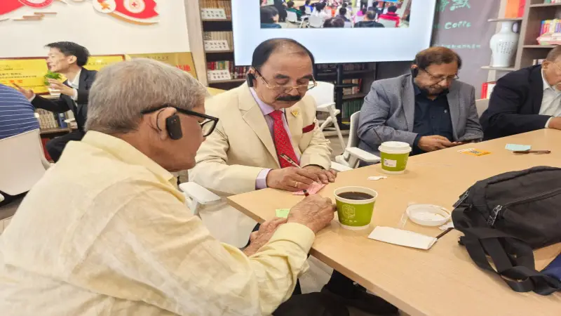 চীন সফর শেষে ঢাকায় বিএনপি প্রতিনিধি দল, সিপিসির সঙ্গে কৌশলগত সম্পর্কের আশা চীন সফর শেষে ঢাকায় বিএনপি প্রতিনিধি দল, সিপিসির সঙ্গে কৌশলগত সম্পর্কের আশা