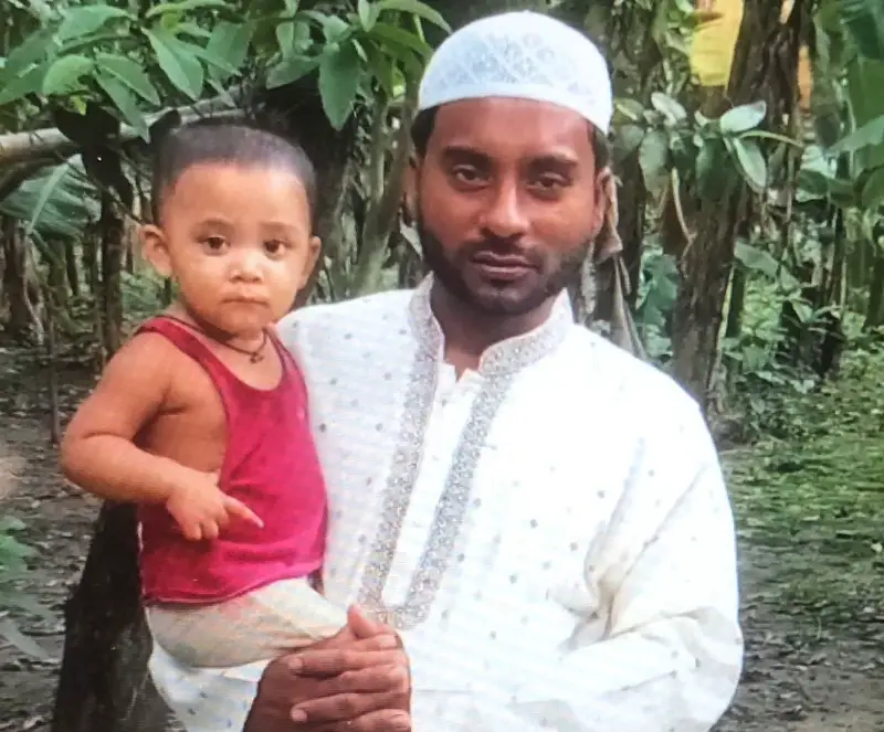 নরসিংদীতে কলাবাগান থেকে অটোরিকশা চালকের গলাকাটা লাশ উদ্ধার