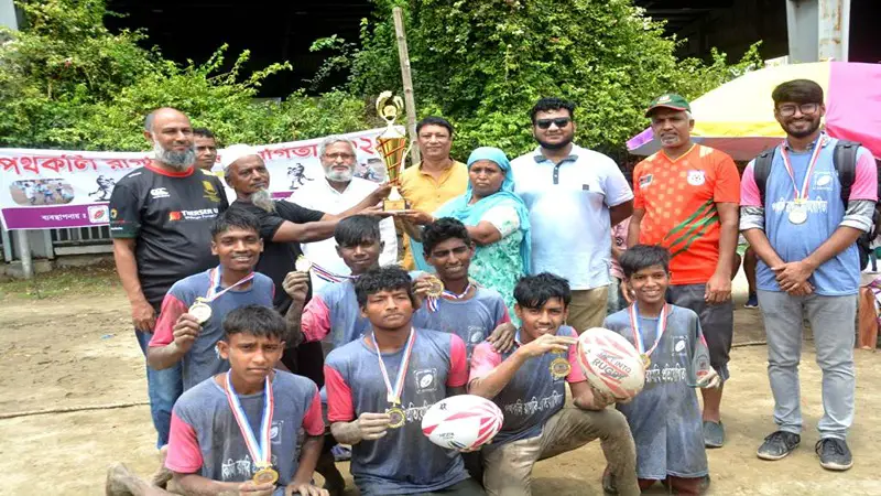 পথকলি রাগবির চ্যাম্পিয়ন পল্টন পথকলি রাগবির চ্যাম্পিয়ন পল্টন