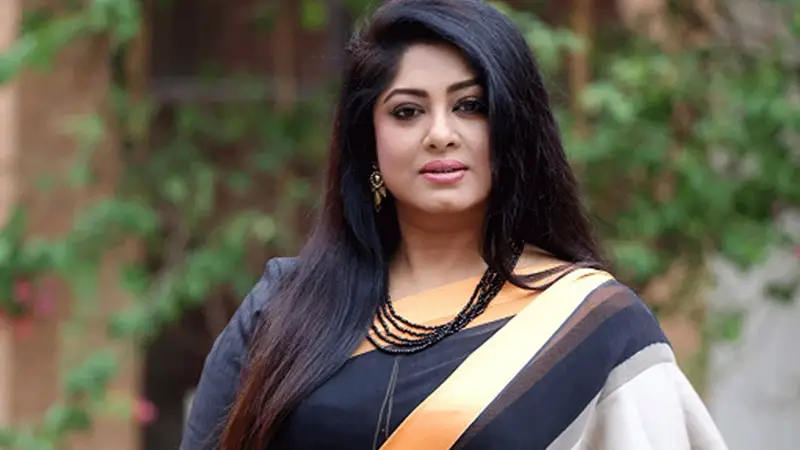 নায়িকা মৌসুমীর বিরুদ্ধে গ্রেপ্তারি পরোয়ানা জারি নায়িকা মৌসুমীর বিরুদ্ধে গ্রেপ্তারি পরোয়ানা জারি