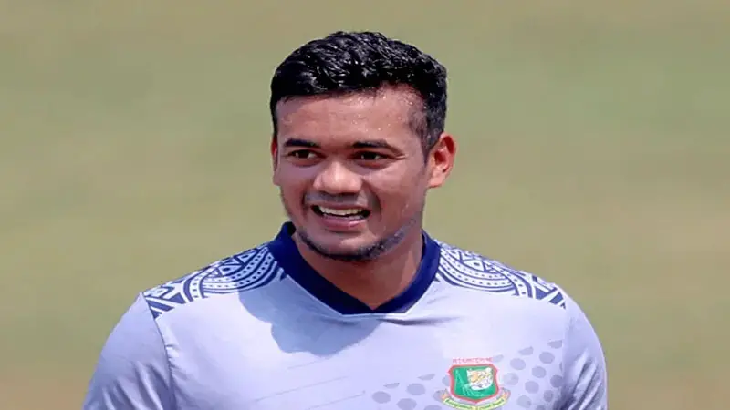 কলম্বো নিলো পেসার তাসকিনকে কলম্বো নিলো পেসার তাসকিনকে