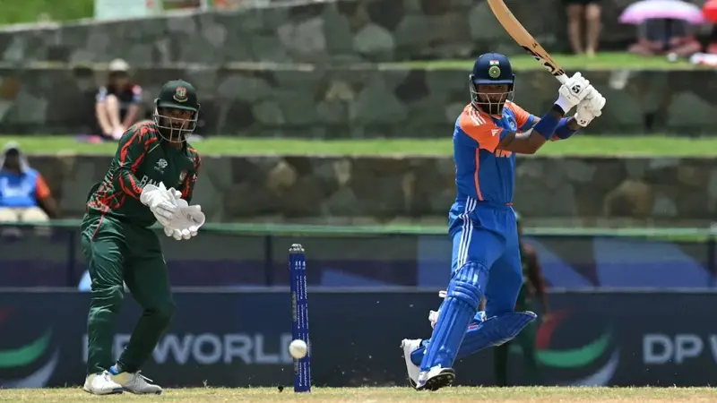 বাংলাদেশকে ১৯৭ রানের টার্গেট দিল ভারত বাংলাদেশকে ১৯৭ রানের টার্গেট দিল ভারত