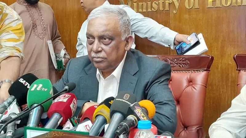 ‘সারাদেশে ৪ হাজার ৪০৭ পশুর হাট বসবে’ ‘সারাদেশে ৪ হাজার ৪০৭ পশুর হাট বসবে’