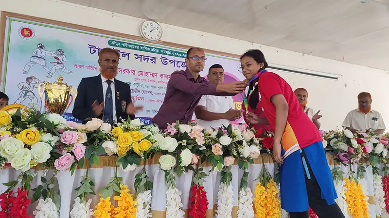আন্তঃস্কুল কারাতে প্রতিযোগিতা আন্তঃস্কুল কারাতে প্রতিযোগিতা