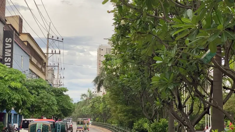 রাজশাহীতে জ্যৈষ্ঠের বেখেয়ালি আবহাওয়া রাজশাহীতে জ্যৈষ্ঠের বেখেয়ালি আবহাওয়া