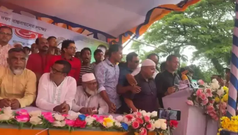 ৩১ দফা বাস্তবায়নই পরিবর্তনের মূল চাবিকাঠি: কামরুজ্জামান কামরুল ৩১ দফা বাস্তবায়নই পরিবর্তনের মূল চাবিকাঠি: কামরুজ্জামান কামরুল