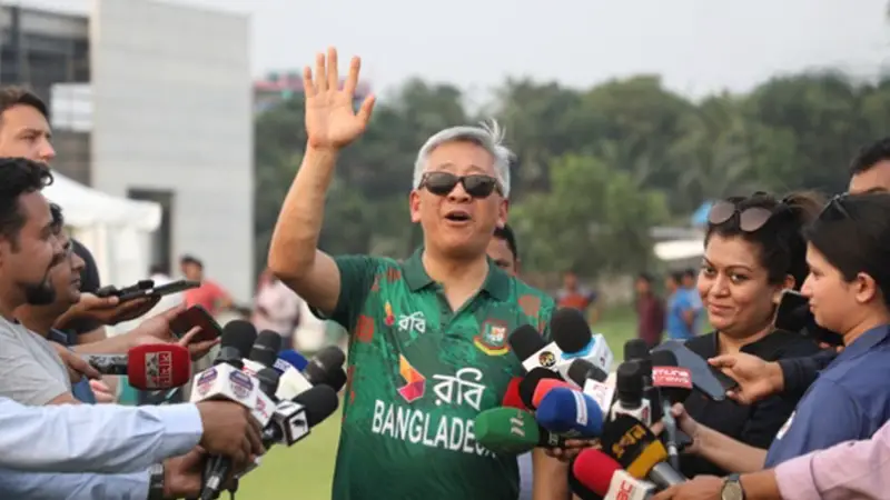 ক্রিকেট খেললেন ডোনাল্ড লু, শুভকামনা জানালেন বাংলাদেশ দলকে