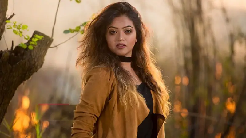 ববিতার সঙ্গে চেহারার মিল নিয়ে যা বললেন কর্নিয়া