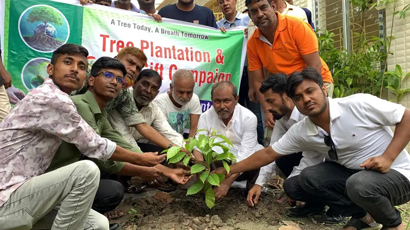 পরিবেশের ভারসাম্য রক্ষায় ব্রাইট লাইফ ভলান্টিয়ার্সের বৃক্ষরোপণ কর্মসূচি পরিবেশের ভারসাম্য রক্ষায় ব্রাইট লাইফ ভলান্টিয়ার্সের বৃক্ষরোপণ কর্মসূচি