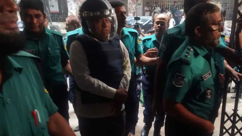 সাবেক ইসি সচিব জাহাংগীর ৫ দিনের রিমান্ডে সাবেক ইসি সচিব জাহাংগীর ৫ দিনের রিমান্ডে