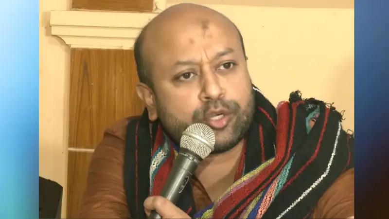 চট্টগ্রামে ভারতের তৎপরতা নিয়ে বিস্ফোরক দাবি ব্যারিস্টার ফুয়াদের চট্টগ্রামে ভারতের তৎপরতা নিয়ে বিস্ফোরক দাবি ব্যারিস্টার ফুয়াদের