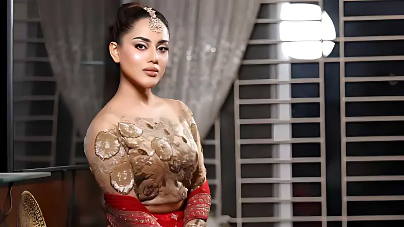 পাত্র খুঁজছেন তমা মির্জা: প্রেম বারবার এলেও ‘সঠিক মানুষ’ পাওয়া কঠিন! পাত্র খুঁজছেন তমা মির্জা: প্রেম বারবার এলেও ‘সঠিক মানুষ’ পাওয়া কঠিন!
