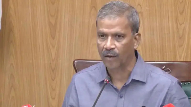 প্রবাসীদের জন্য সুখবর দিলেন আসিফ নজরুল প্রবাসীদের জন্য সুখবর দিলেন আসিফ নজরুল