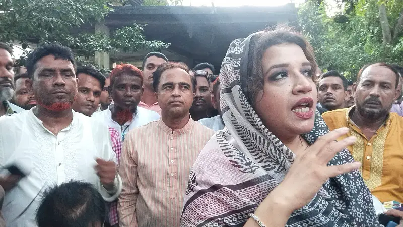 দখলবাজি-জমি দখল-বালুঘাট দখলকারীদের অন্যায় আমরা ঘাড়ে নেব না: শামা ওবায়েদ দখলবাজি-জমি দখল-বালুঘাট দখলকারীদের অন্যায় আমরা ঘাড়ে নেব না: শামা ওবায়েদ