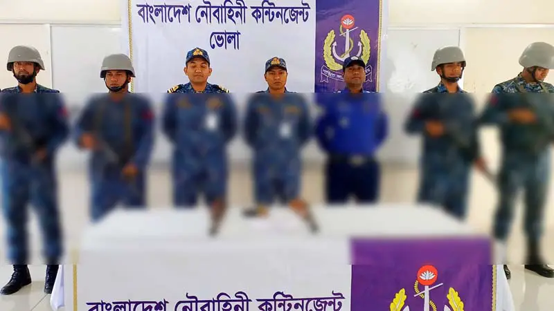 যৌথ অভিযানে ৩টি একনলা বন্দুকসহ এক ডাকাত আটক ! যৌথ অভিযানে ৩টি একনলা বন্দুকসহ এক ডাকাত আটক !