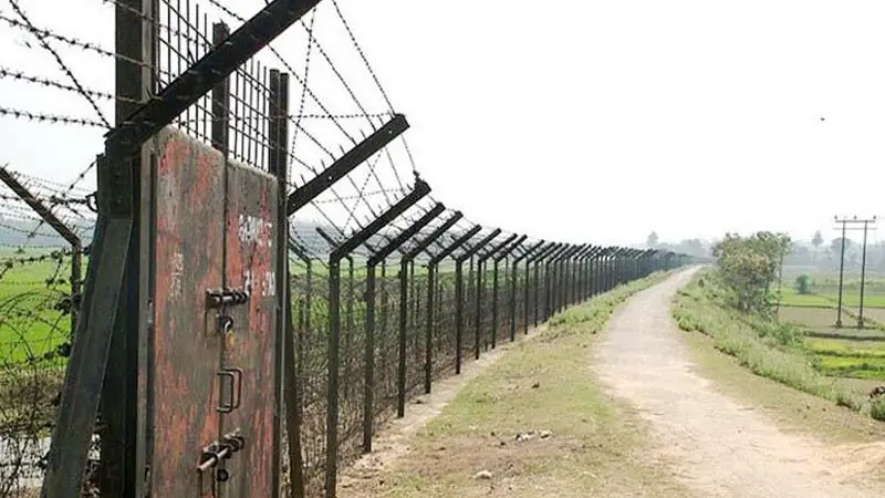 সীমান্তে বিএসএফের গুলিতে দুই বাংলাদেশি যুবকের মৃত্যু সীমান্তে বিএসএফের গুলিতে দুই বাংলাদেশি যুবকের মৃত্যু