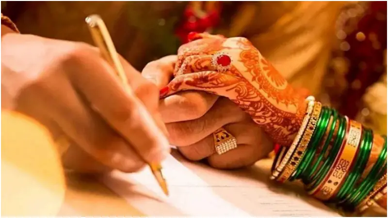 কোন পরিস্থিতিতে স্ত্রী স্বামীর কাছ থেকে দেনমোহর প্রাপ্ত হবেন না? কোন পরিস্থিতিতে স্ত্রী স্বামীর কাছ থেকে দেনমোহর প্রাপ্ত হবেন না?