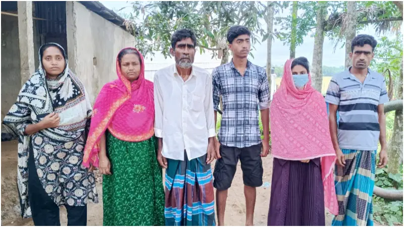 বন্ধু যখন শত্রু! শেরপুরে দুই বন্ধুর দ্বন্দ্বে আতঙ্কে পরিবার বন্ধু যখন শত্রু! শেরপুরে দুই বন্ধুর দ্বন্দ্বে আতঙ্কে পরিবার