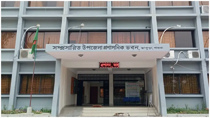 ভিজিএফের চাল বিতরণের আগেই আত্মসাতের চেষ্টা ভিজিএফের চাল বিতরণের আগেই আত্মসাতের চেষ্টা