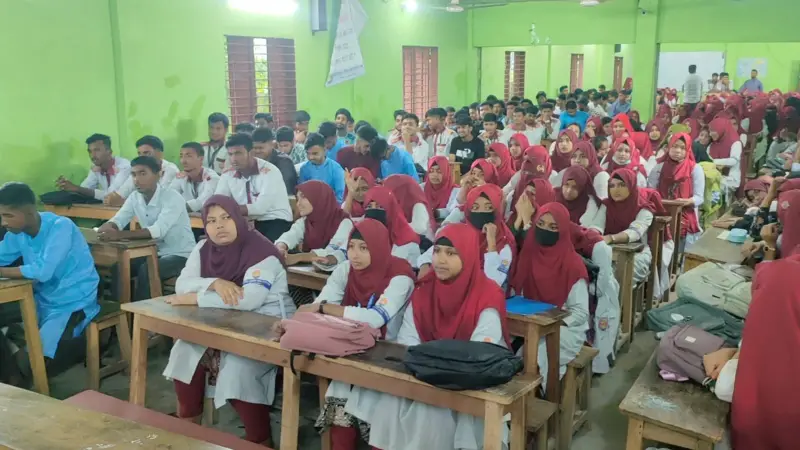 শিক্ষা অর্জনে অনন্য ব্যারিস্টার জাকির আহাম্মদ কলেজ, এবারও টার্গেট জেলার শীর্ষস্থান শিক্ষা অর্জনে অনন্য ব্যারিস্টার জাকির আহাম্মদ কলেজ, এবারও টার্গেট জেলার শীর্ষস্থান