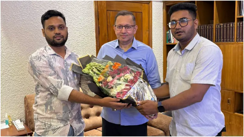 ঢাকা-১৪ আসনের বিএনপি নেতা এস. এ. সিদ্দিক সাজুকে নবগঠিত থানা ছাত্রদলের ফুলেল শুভেচ্ছা ঢাকা-১৪ আসনের বিএনপি নেতা এস. এ. সিদ্দিক সাজুকে নবগঠিত থানা ছাত্রদলের ফুলেল শুভেচ্ছা