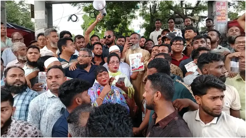 তারেক রহমানের ৩১ দফা ঘরে ঘরে পৌঁছে দেওয়ার আহ্বান মুহাম্মদ আফাজ উদ্দিনের তারেক রহমানের ৩১ দফা ঘরে ঘরে পৌঁছে দেওয়ার আহ্বান মুহাম্মদ আফাজ উদ্দিনের
