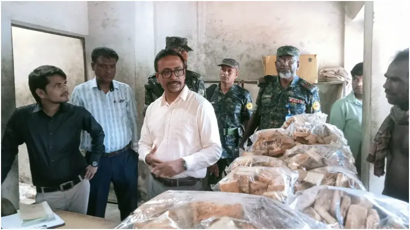বেকারি ও ফার্মেসিতে ভোক্তা আধিকারের অভিযান, ৩ প্রতিষ্ঠানকে জরিমানা বেকারি ও ফার্মেসিতে ভোক্তা আধিকারের অভিযান, ৩ প্রতিষ্ঠানকে জরিমানা