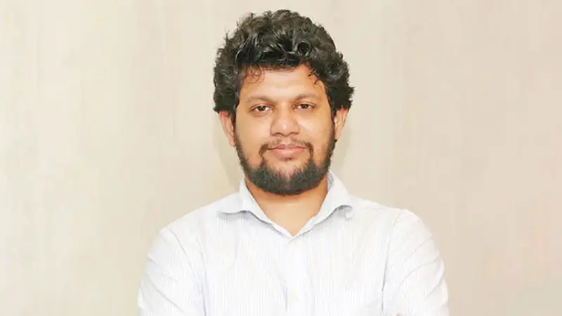 ‘অনেকেই এখনো ভাঙার কাজে ব্যস্ত, কিন্তু গড়ার কাজে কাউকে পাওয়া যায় না’