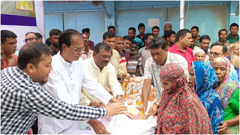 তিস্তায় বন্যার্তদের পাশে বিএনপি, ৫ শতাধিক পরিবার পেল ত্রাণ তিস্তায় বন্যার্তদের পাশে বিএনপি, ৫ শতাধিক পরিবার পেল ত্রাণ