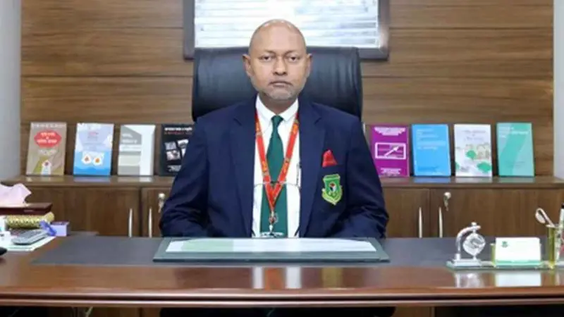বেরোবির সাবেক উপাচার্য নাজমুল আহসান কলিমুল্লাহ গ্রেপ্তার বেরোবির সাবেক উপাচার্য নাজমুল আহসান কলিমুল্লাহ গ্রেপ্তার