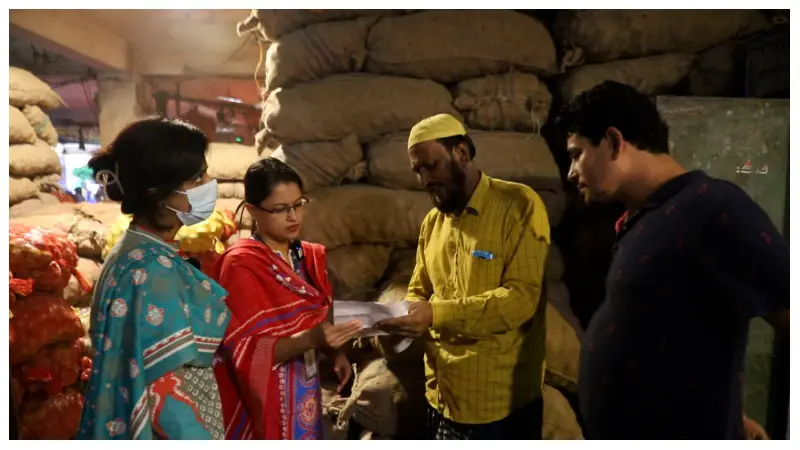 সারাদেশ নিত্যপণ্যের দাম স্বাভাবিক রাখতে ভোক্তা অধিদপ্তরের বাজার তদারকি সারাদেশ নিত্যপণ্যের দাম স্বাভাবিক রাখতে ভোক্তা অধিদপ্তরের বাজার তদারকি