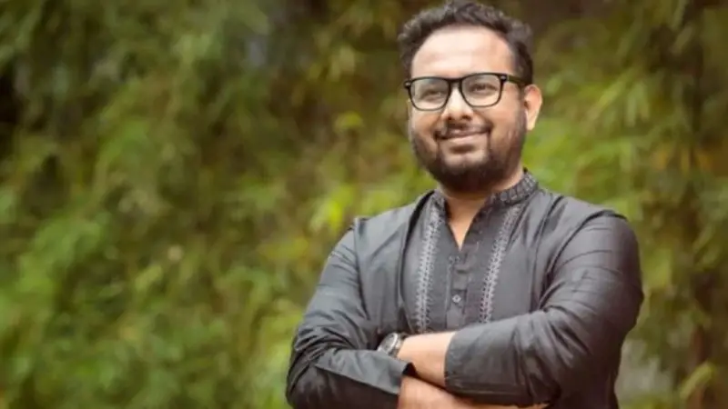 কী খেয়ে সিনেমা বানান রায়হান রাফি? কী খেয়ে সিনেমা বানান রায়হান রাফি?