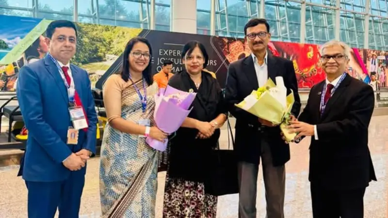 মালয়েশিয়ায় পৌছেছেন পররাষ্ট্র উপদেষ্টা মালয়েশিয়ায় পৌছেছেন পররাষ্ট্র উপদেষ্টা